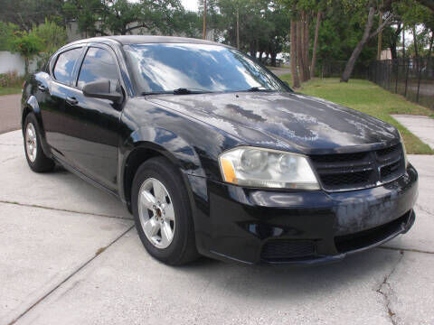 2013 DODGE Avenger