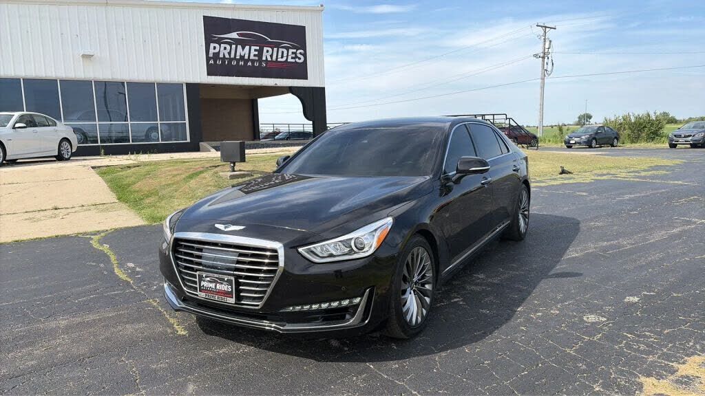 2018 GENESIS G90