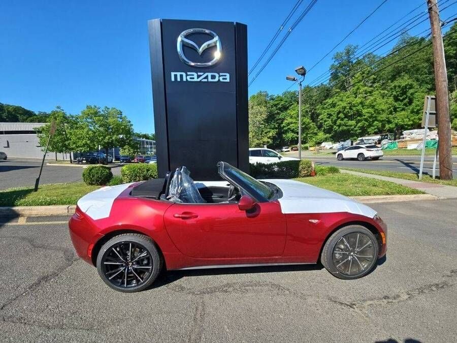 2026 MAZDA MX-5