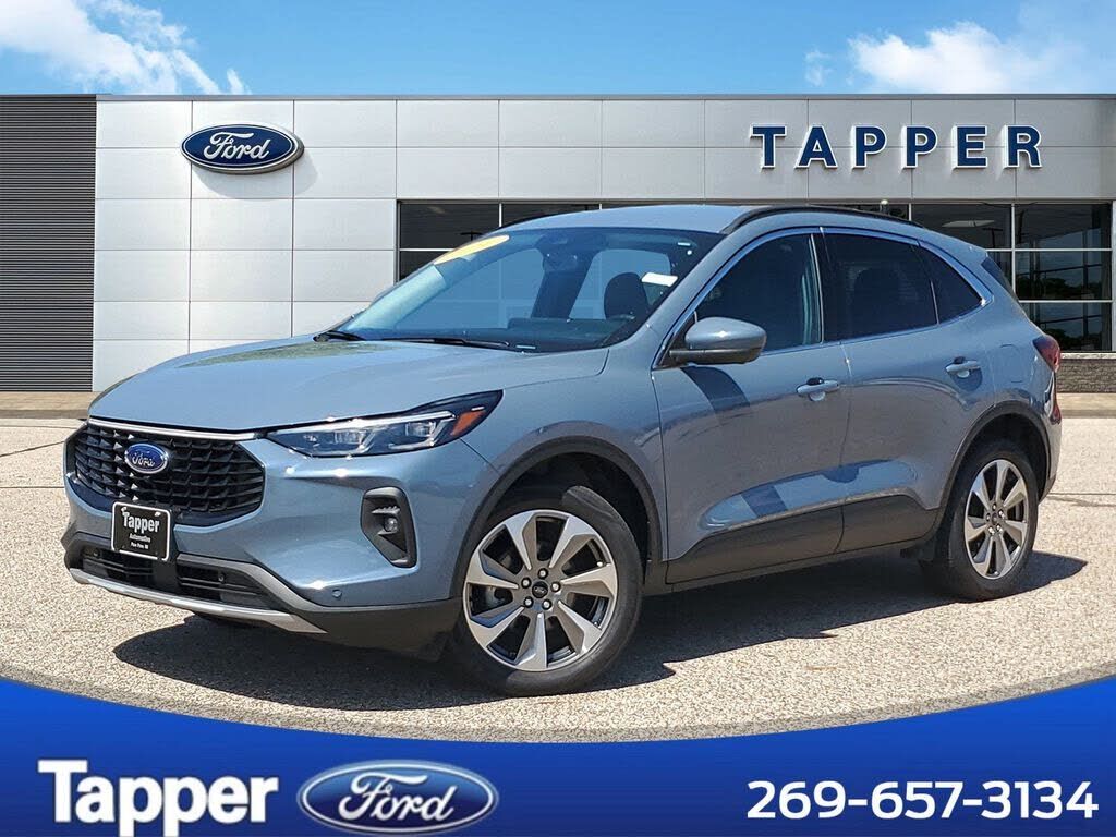 2024 FORD Escape