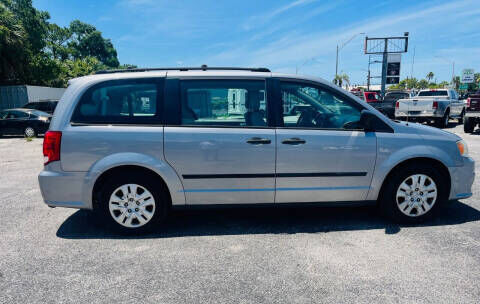 2013 DODGE Grand Caravan