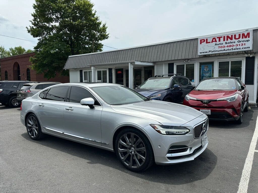 2018 VOLVO S90