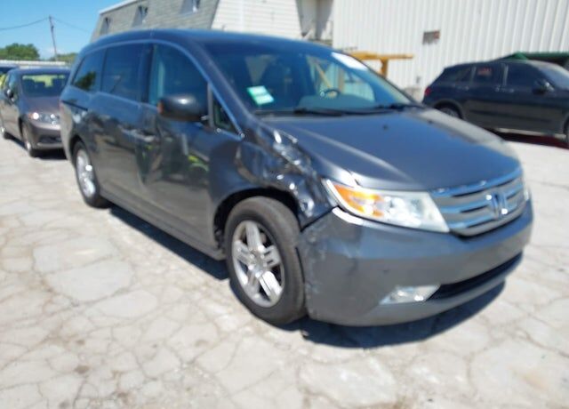 2012 HONDA Odyssey
