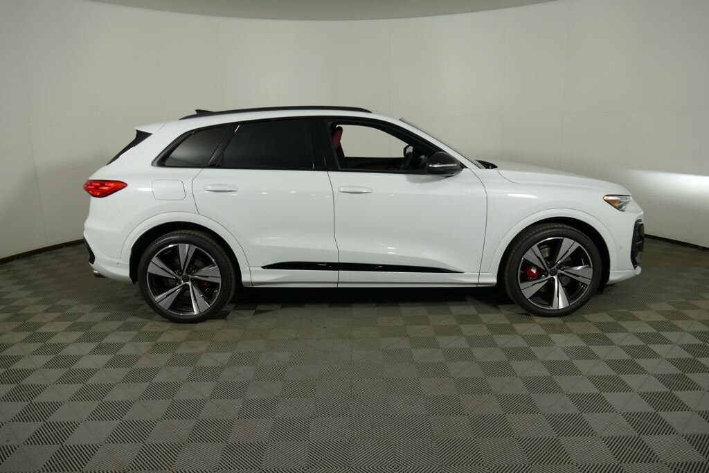 2026 Audi SQ5