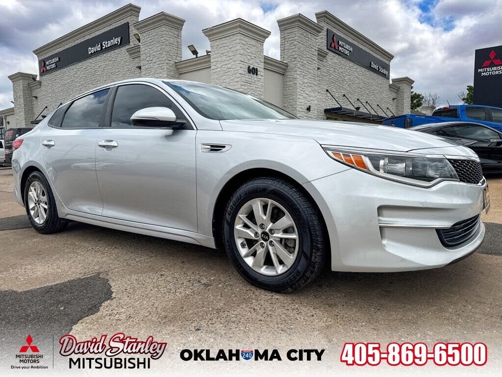 2017 KIA Optima