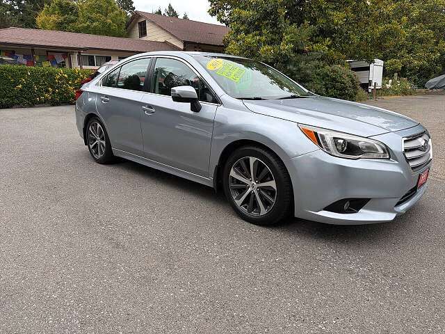 2015 SUBARU Legacy
