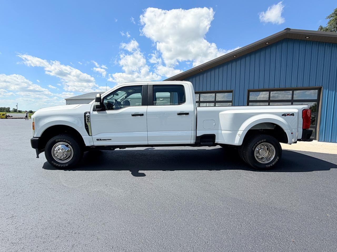 2023 FORD F-350