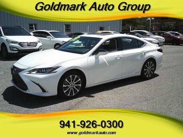 2021 LEXUS ES