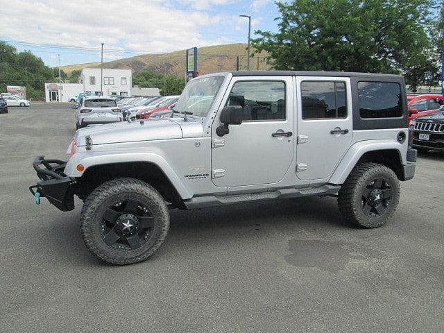 2011 JEEP Wrangler