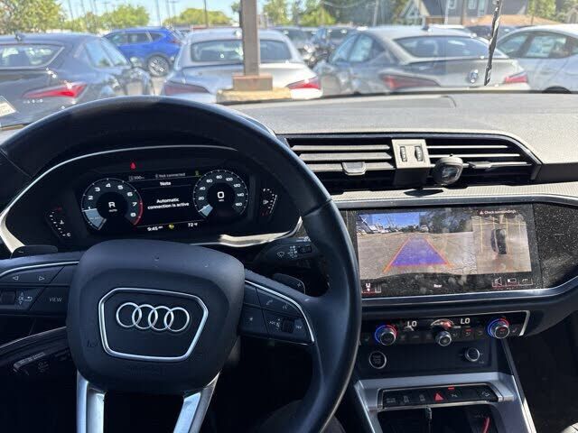 2023 Audi Q3
