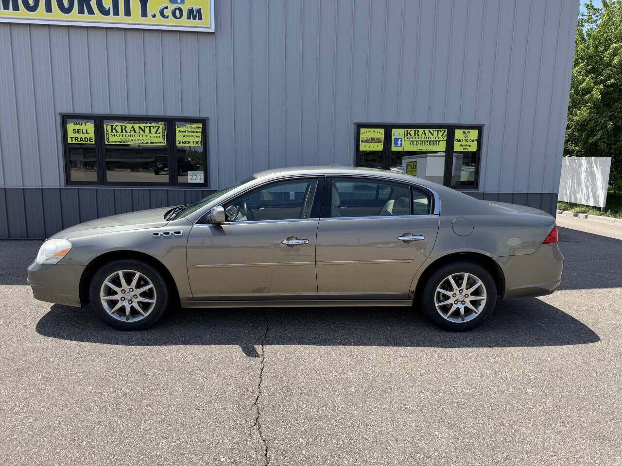 2010 BUICK Lucerne