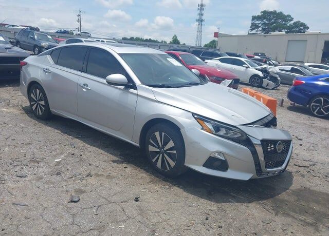 2020 NISSAN Altima