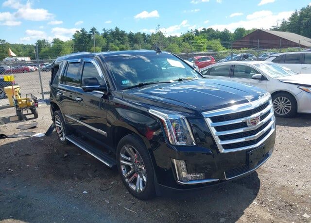 2019 CADILLAC Escalade