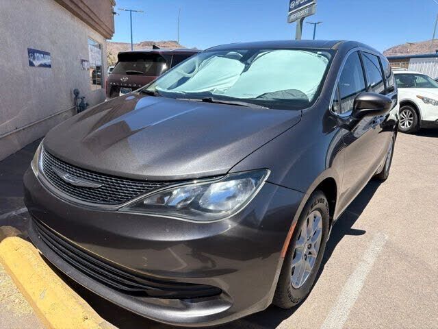2017 CHRYSLER Pacifica