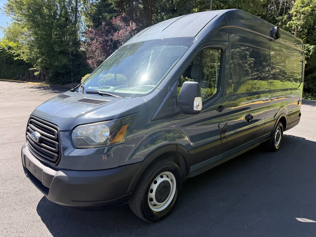 2019 FORD Transit