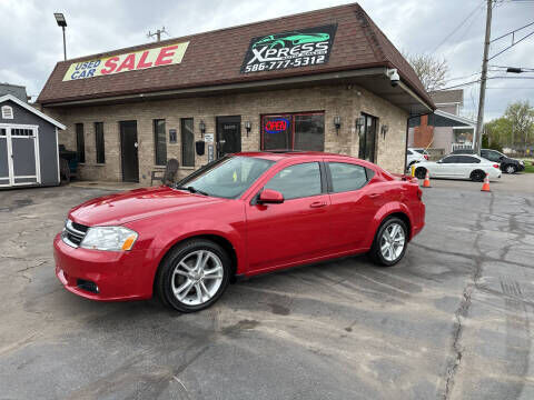 2011 DODGE Avenger