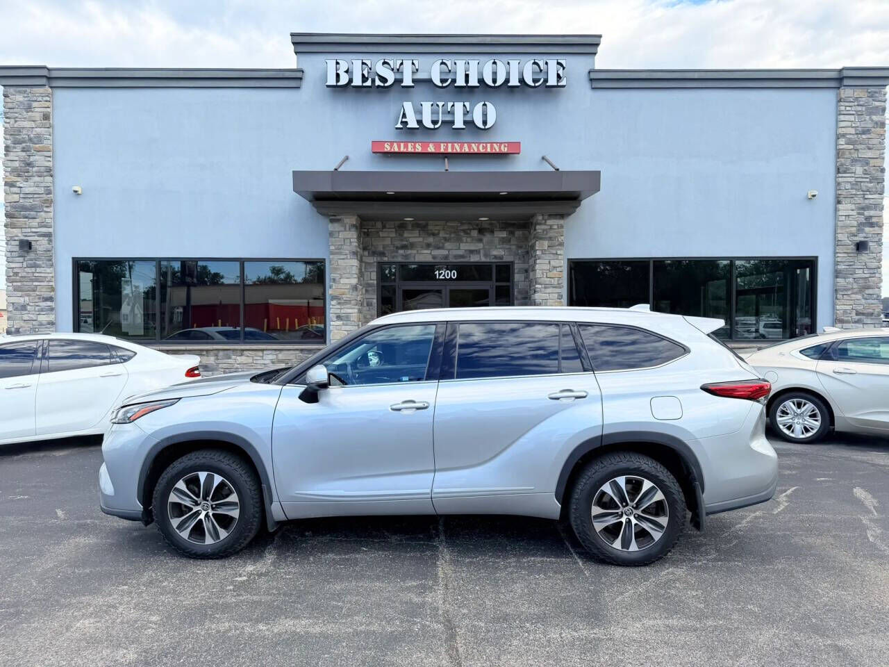 2020 TOYOTA Highlander