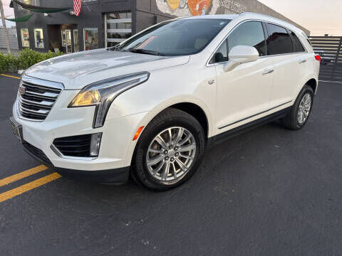 2017 CADILLAC XT5