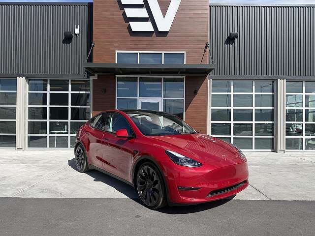 2023 TESLA Model Y