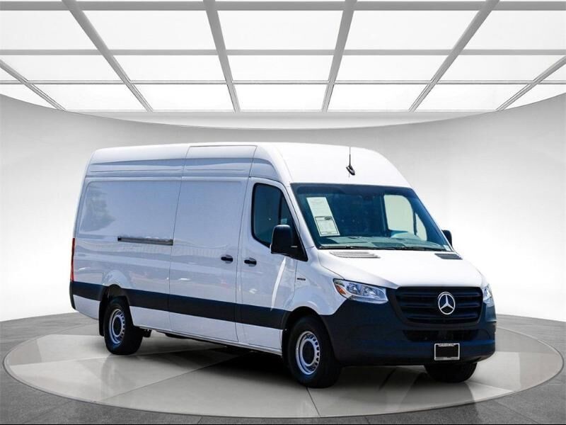 2024 MERCEDES-BENZ eSprinter