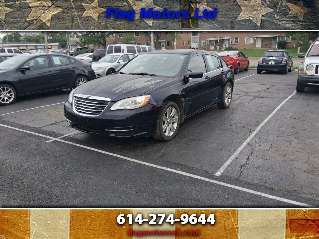 2011 CHRYSLER 200
