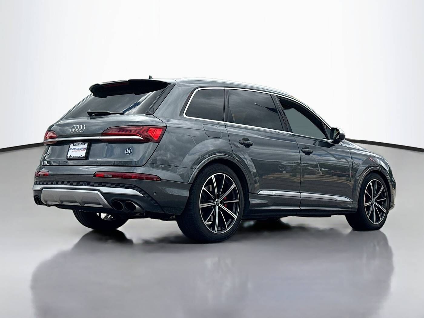 2022 Audi SQ7