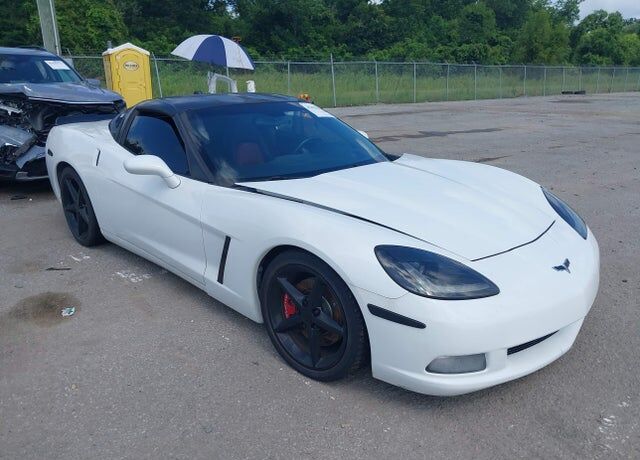 2005 CHEVROLET Corvette