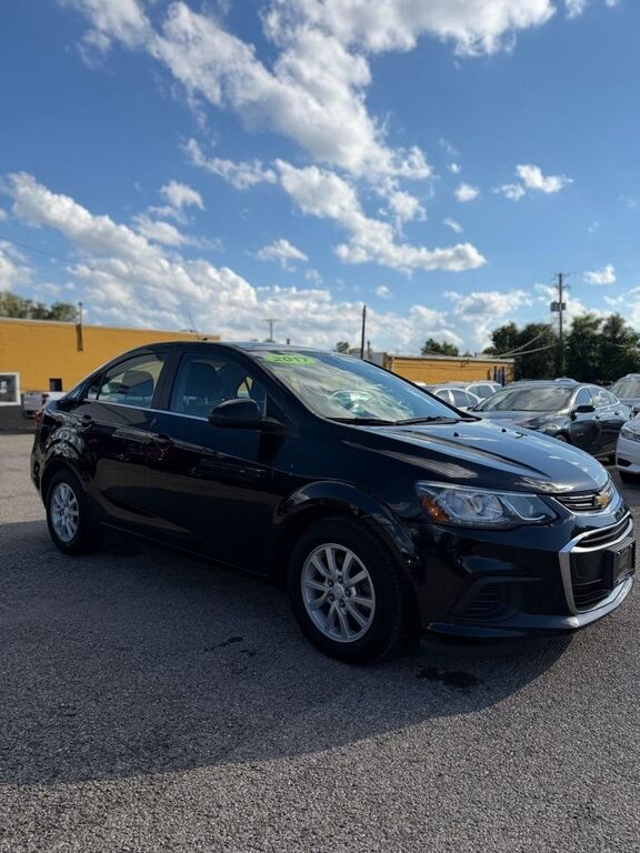 2017 CHEVROLET Sonic