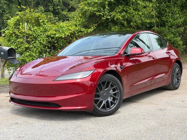 2024 TESLA Model 3