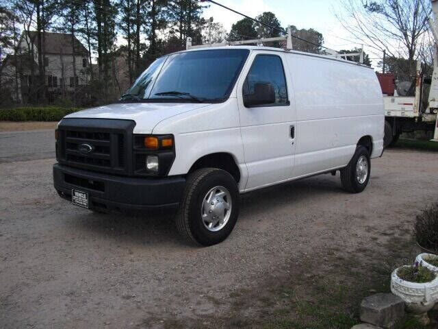 2013 FORD E-250