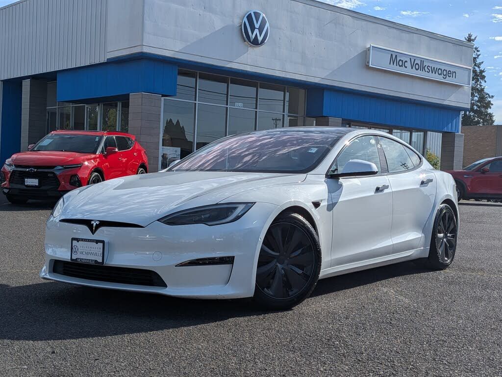 2022 TESLA Model S