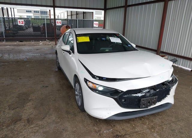 2022 MAZDA Mazda3