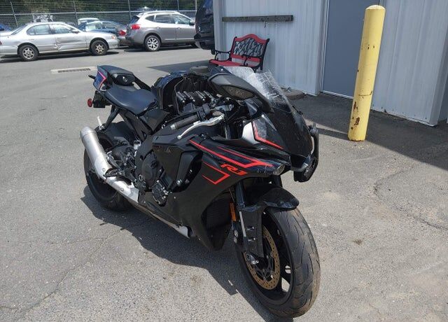 2017 YAMAHA YZF