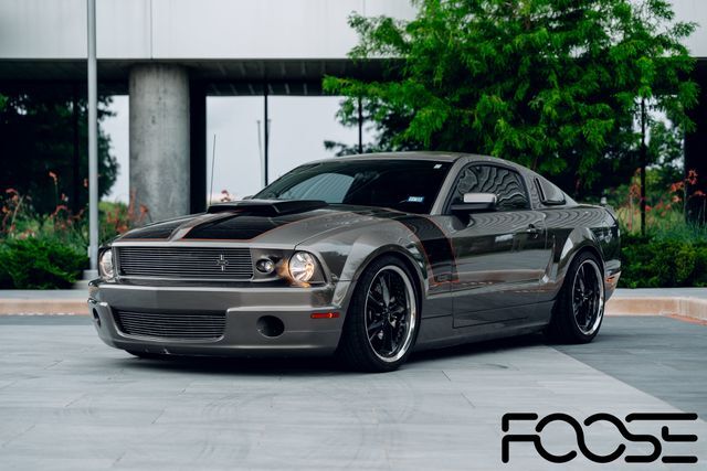 2005 FORD Mustang