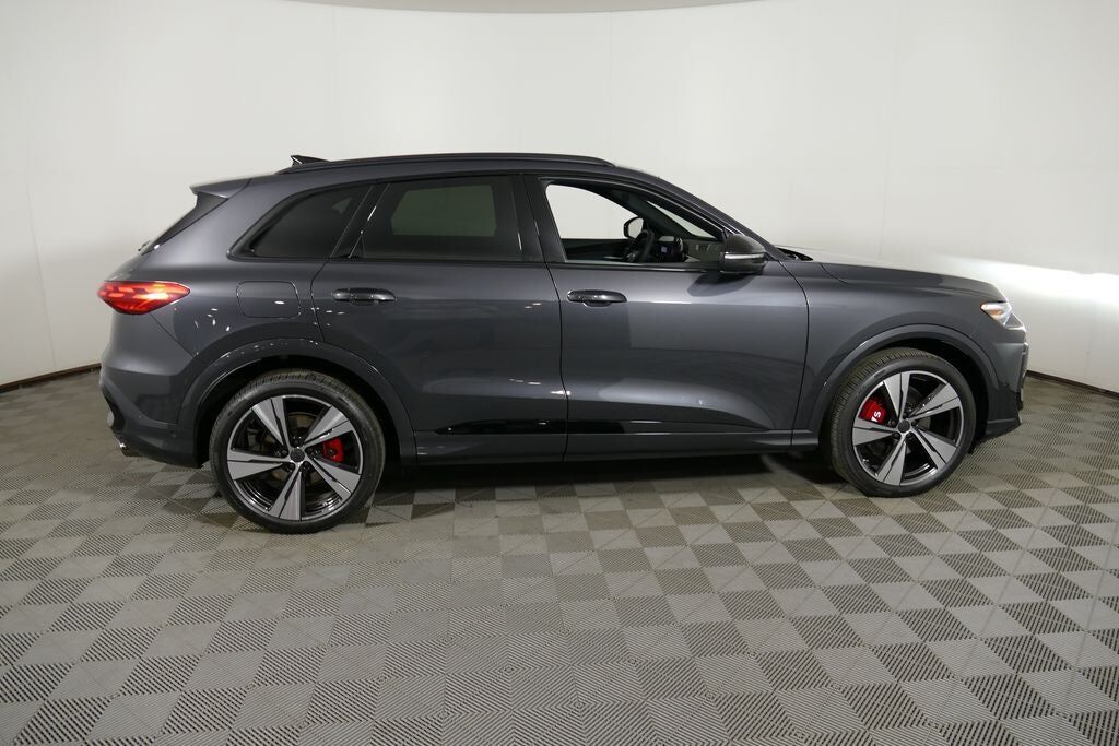 2026 Audi SQ5