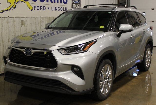 2023 TOYOTA Highlander