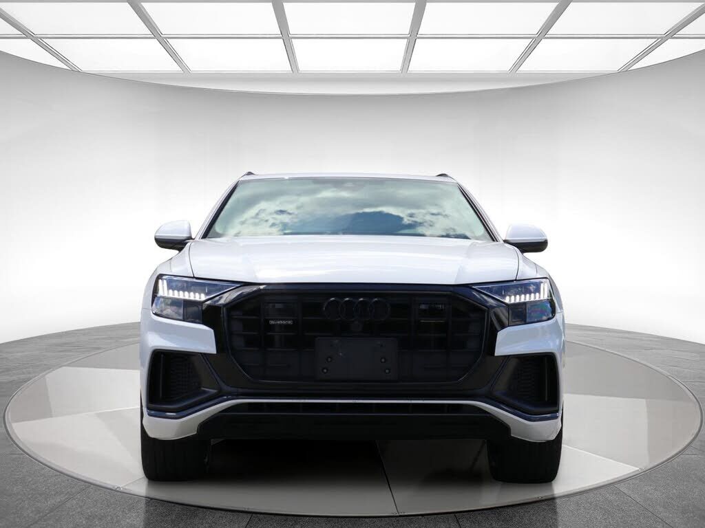 2023 Audi Q8