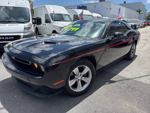 2016 DODGE Challenger