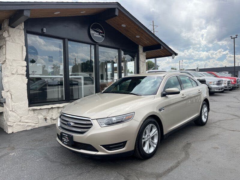 2018 FORD Taurus