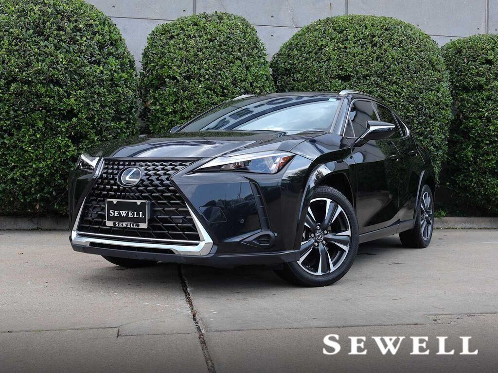 2024 LEXUS UX