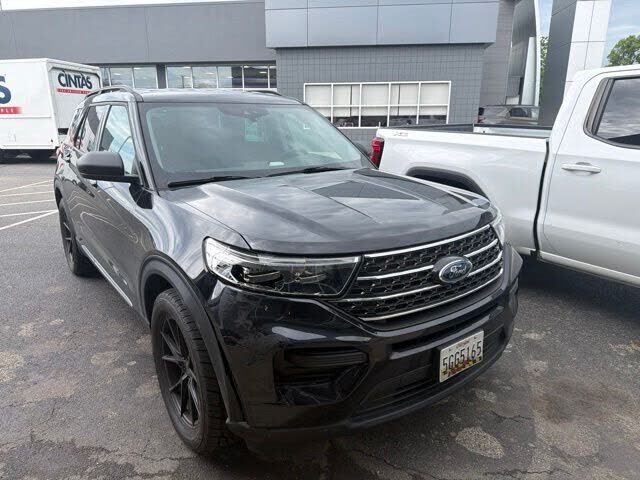 2024 FORD Explorer