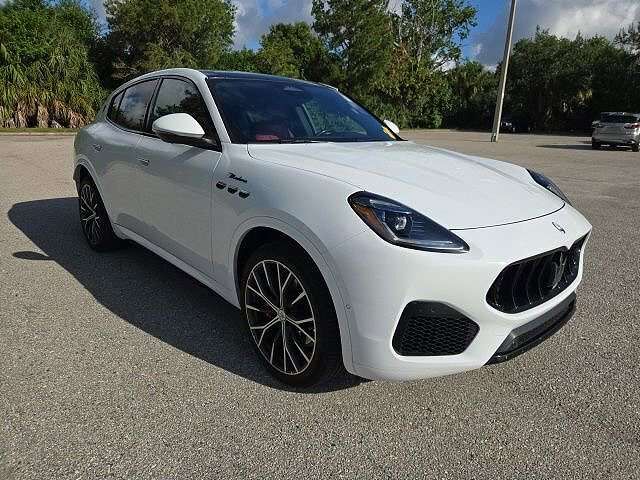 2023 MASERATI Grecale