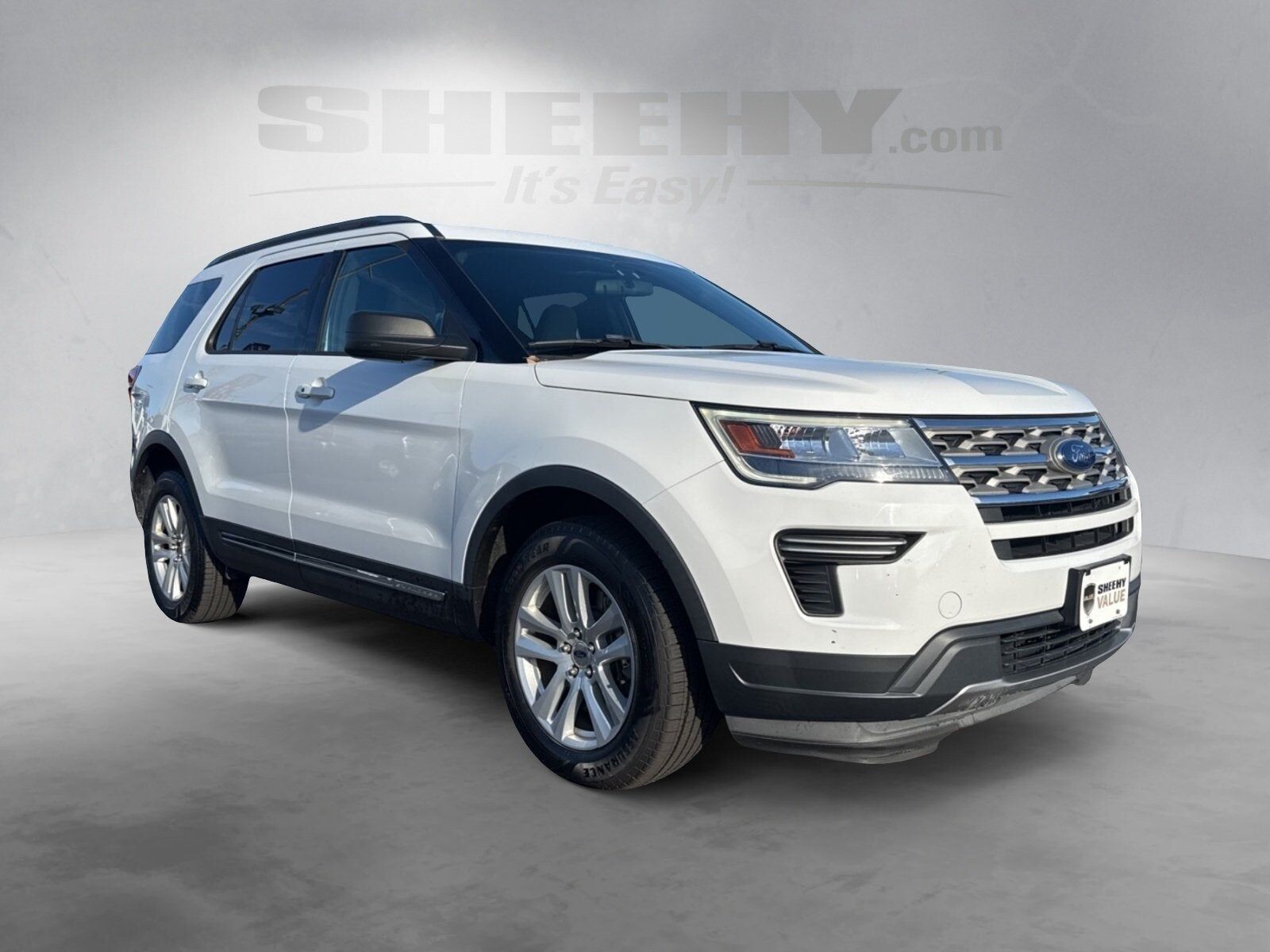 2018 FORD Explorer