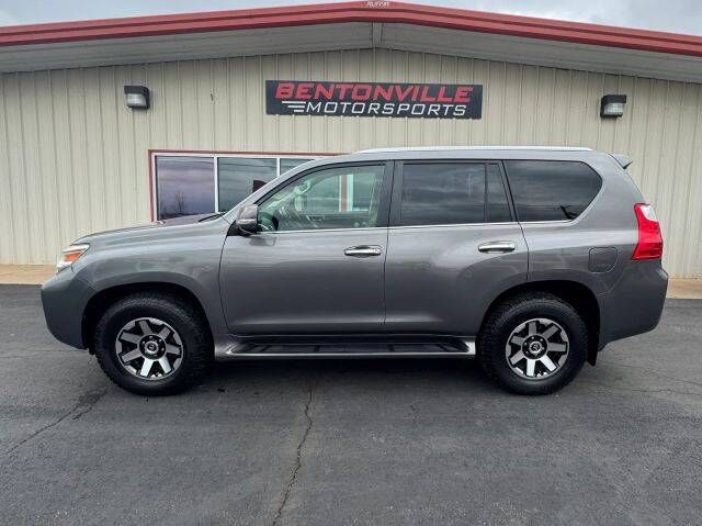 2011 LEXUS GX