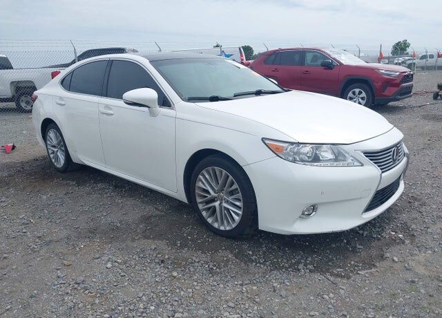 2014 LEXUS ES