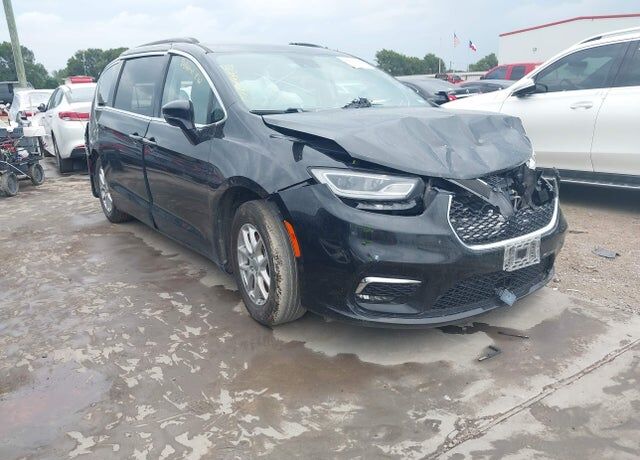 2022 CHRYSLER Pacifica