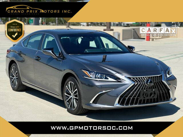 2024 LEXUS ES