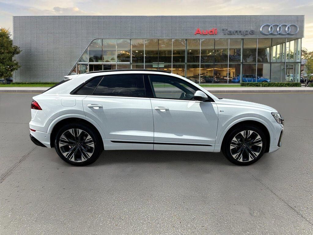 2026 Audi Q8
