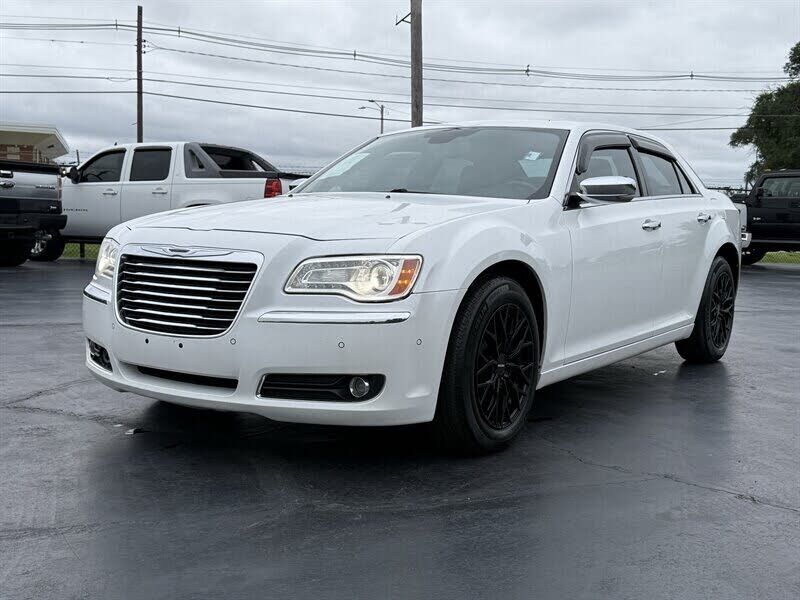 2012 CHRYSLER 300