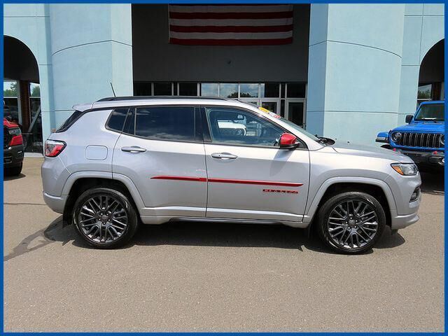 2023 JEEP Compass